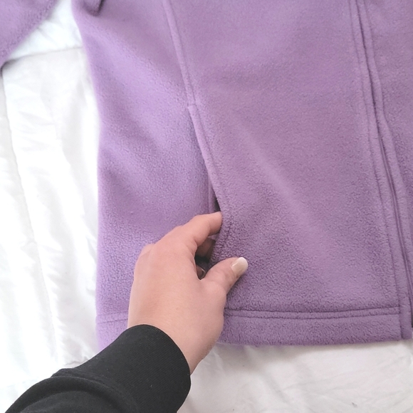 L.L. Bean Fleece Jacket - Picture 5 of 10